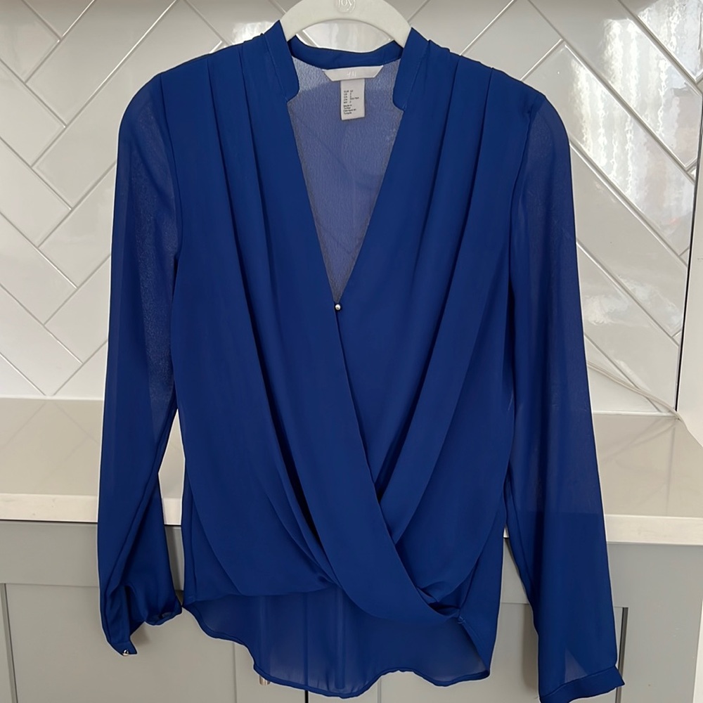 H&M blue blouse